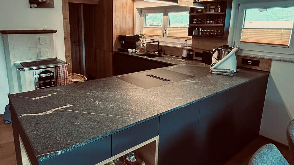 Moderne Küche in zeitloser Eleganz